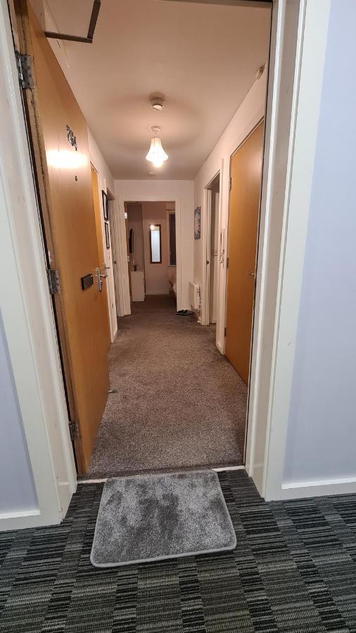 Luxury 2 Bed Apt With Free Wi-Fi & Parking Манчестер Екстер'єр фото